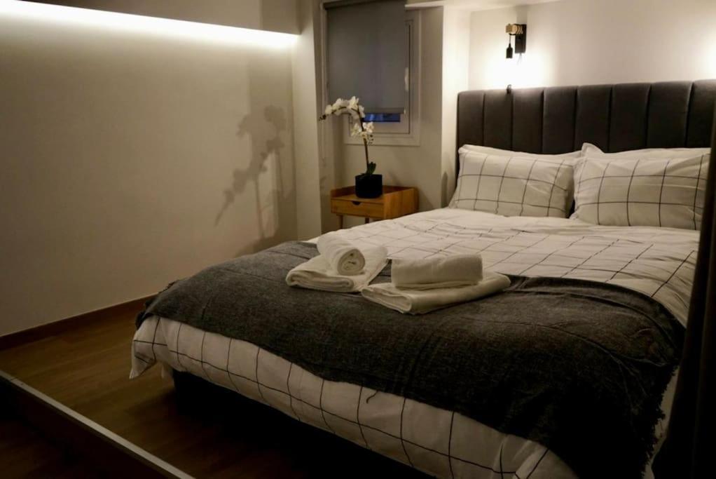 Cosy Loft Apartment Patras Exterior photo